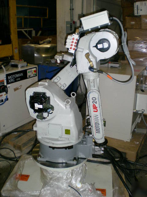 Motoman UP20 6 axis robot w/xrc controller. 2001 model