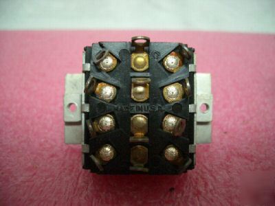 5X toggle switch 3 position military spec nos