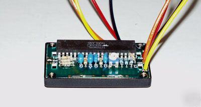 19.99VDC lcd voltmeter module, uses std ICL7106 adc ic.