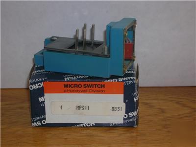 Honeywell MPS11 micro limit switch 