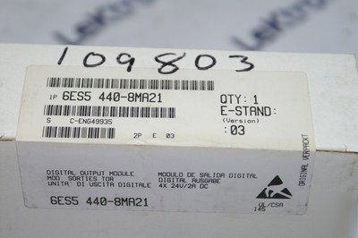 Siemens 6ES5 440-8MA21 S5 100U 8CH output module