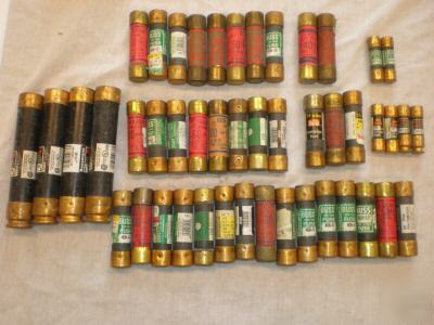 New lot of 160 fuses & used