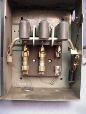Westinghouse 230 vac 30 amp 3-pole switch caf-321