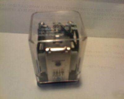 New tyco/potter & brumfield 14D18-24 11 blade relay