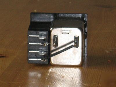 Lot of 125: power dynamics inc. switch with fuse & plug