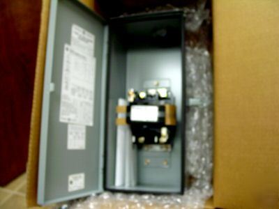 New ge 60 amp light contactor 120V coil in factory box