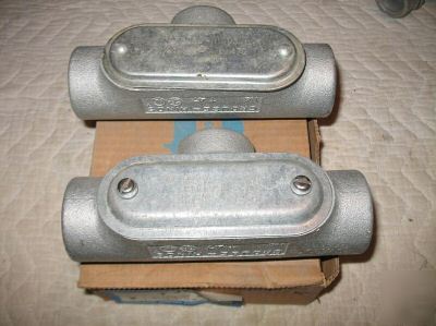 Lot of 2 crouse hinds T47 conduit outlet tee 1-1/4