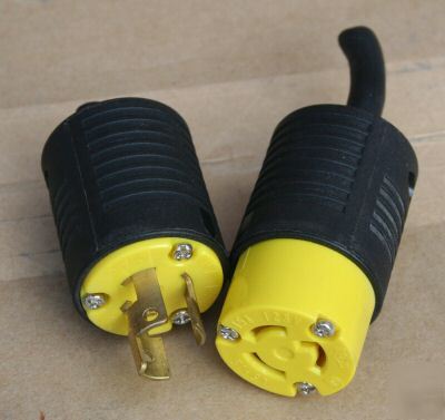 Twist lock connectors 15 amp used sold in pairs