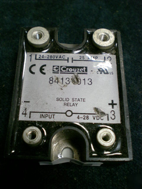 Crouzet solid state relay 84130013