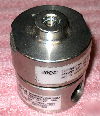 Tescom back pressure regulator 26-2320-28-144 0-50 psig