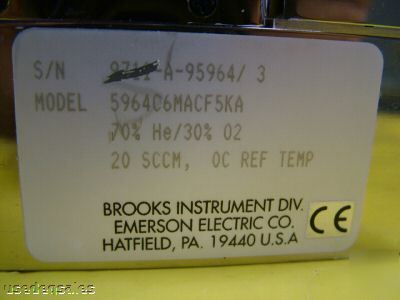 Brooks 5964 series mass flow controller 20CCM he/O2