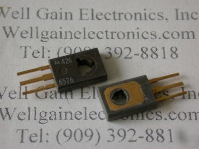 New motorola SJE697/6576 npn transistor to-126TRIM lead 