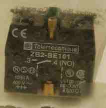 Telemecanique pushbutton switch contact block ZB2BE101