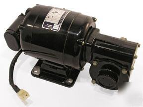 Bodine gear motor nci-34RH 1/15 hp 115VAC - w/capacitor