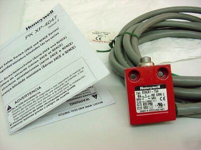 New honeywell 924CE1-T9A micro limit switch ( )