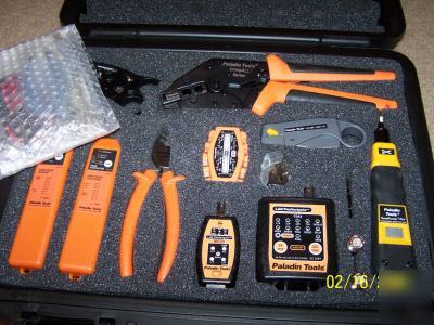 New paladin tools premise service kit 901039 in case 