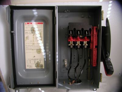 Square d safety switch rainproof 60 amp HU362AW 600 v