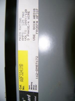 Ge 125AMP main mlo circuit breaker panelboard 208/120