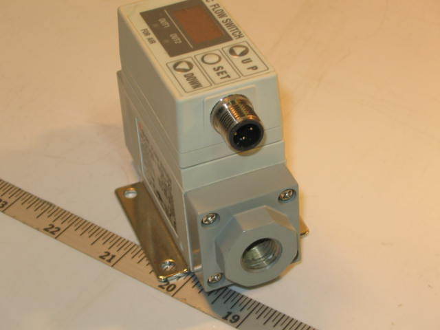 Smc pneumatic air flow switch PFA710-02-27 combo unit