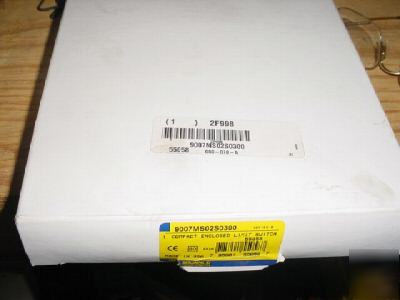New square d 9007 MS02S0300 compact limit switch