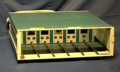 Tektronix tek tm 506 instrument chassis with option 2