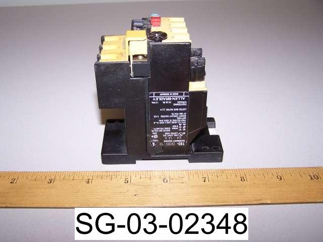 Allen bradley 193-BSB12 overload relay with a 193-BMP1