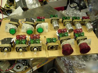 13 allen bradley 800E pilot light switch components