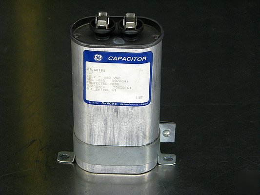 Ge dielektrol capacitor 12 uf 27L6018S w/ base mount