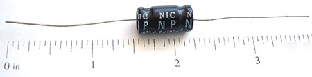 Non polar axial electrolytic capacitors 4.7UF 100V (25)