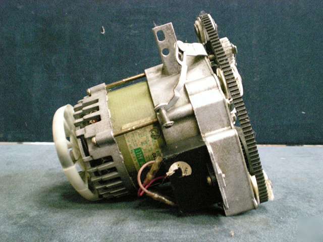 Tsimms synchro motor p/n 127K11011