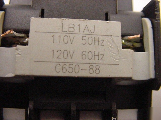 5 ge CL02 contactors 3POLE 32AMP 600VAC 110-120V coil
