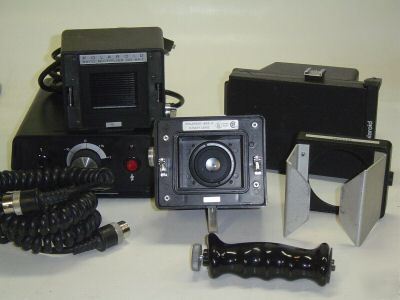 Polaroid cu-5 land camera with 3