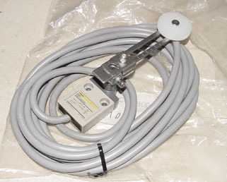 New omron limit switch D4C-9100 