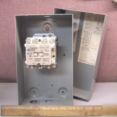 Westinghouse 30 a enclosed lighting contactor A202K1CA