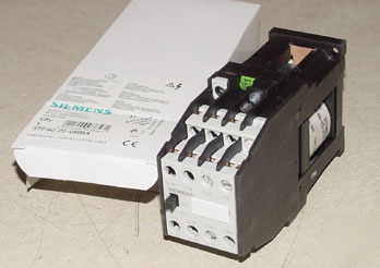 New siemens motor contactor 3TF40 22-0BB4 in box