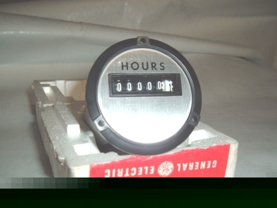 New ge 120/50HZ a.c. hour time meter. , boxed