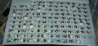 Smk rca jack pin jack white r/a shielded pcb mnt 200PCS