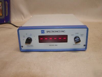 Spectronics digital readout model 204 vb used