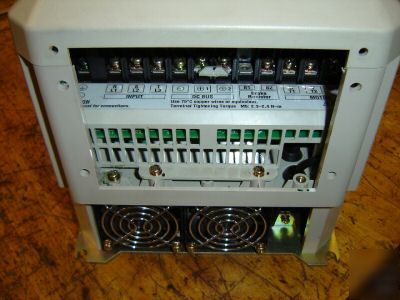 Yaskawa gpd 515/G5 cimr-G5M27P5 vfd 230V drive