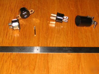 Mini 2 prong plugs & recepticals (pack of 40)