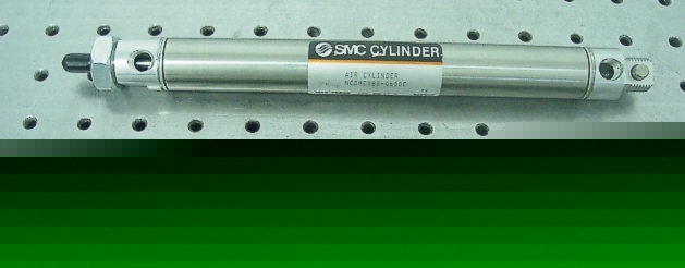 C35255 lot 2 smc air cylinders (4MM bore, 125MM stroke)