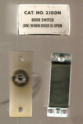 Electric door light switch ( 120VOLT ac )