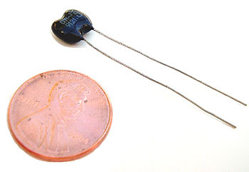 Radial dipped mica capacitors ~ 68PF 500V 5% mil (10)