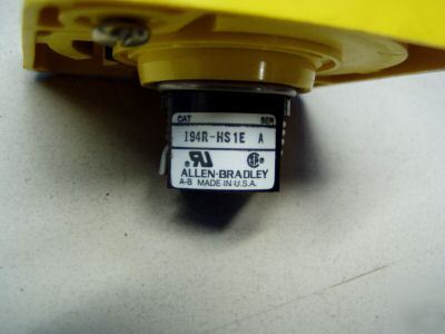 Allen bradley fused case switch m/n: 194R-NN030P3 - 002