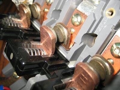 Furnas 14HP32A*81 series a size 3 90A motor starter