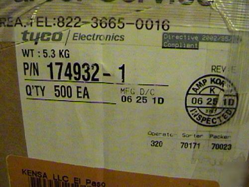 Lot of 50 tyco electronic multi-lock connector housings
