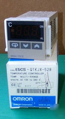New omron E5CS-Q1KJX-528 temperature controller 