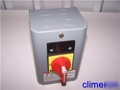 Square d loadbreak switch 9421V1G30X20 600VAC 20A 