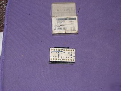 Telemecanique square d revesing CONTACTORLC2 K1210F7NEW