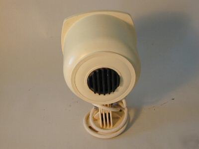 Thundering mini paging horn